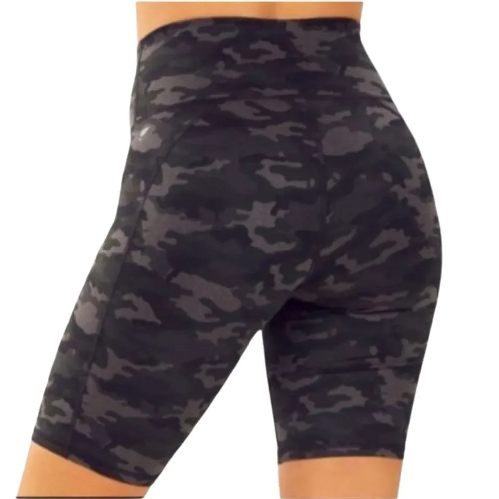 Fabletics Define Powerhold High Waisted Bike Shorts Size 4